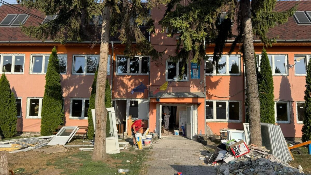 Folytatjuk a Marosszentgyörgyi Oktatási Intézmények Korszerűsítését!